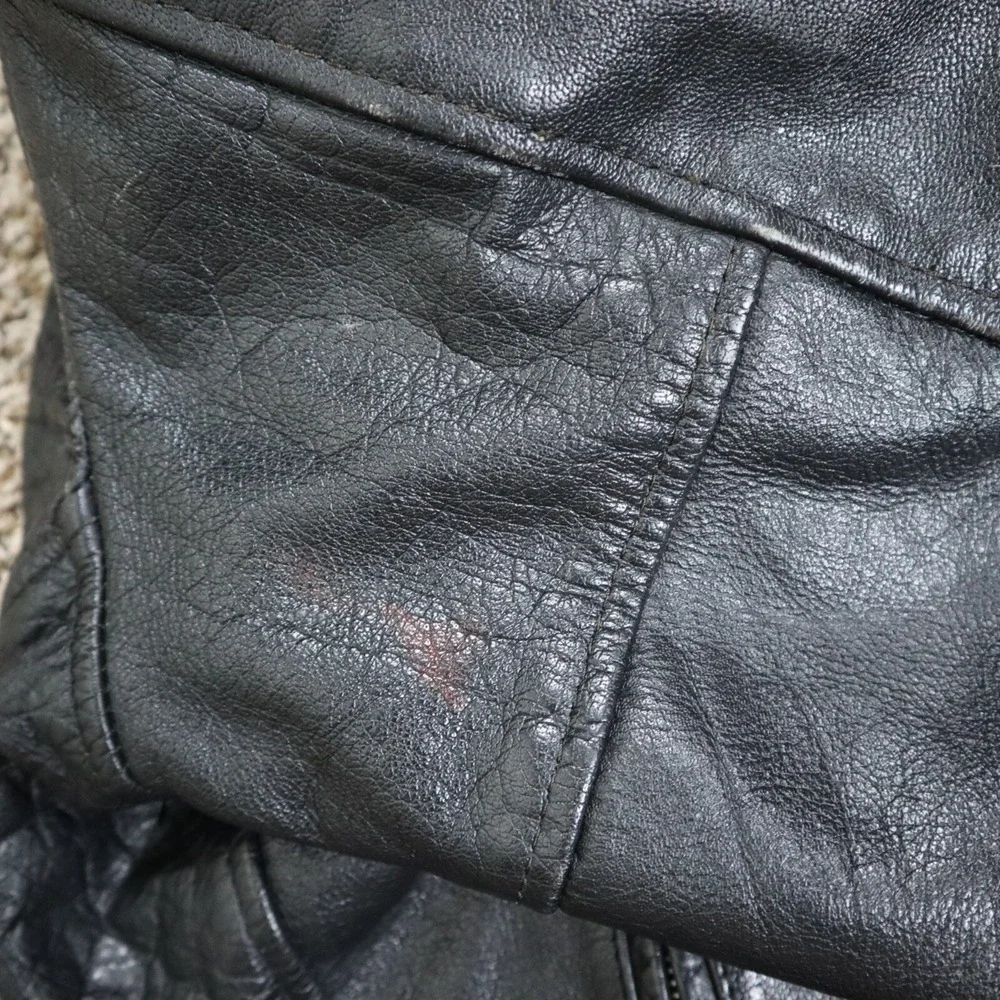 Vintage The Alley Chicago Leather Biker Motorcycle‎ Jacket Size 44 23x23.5 Large